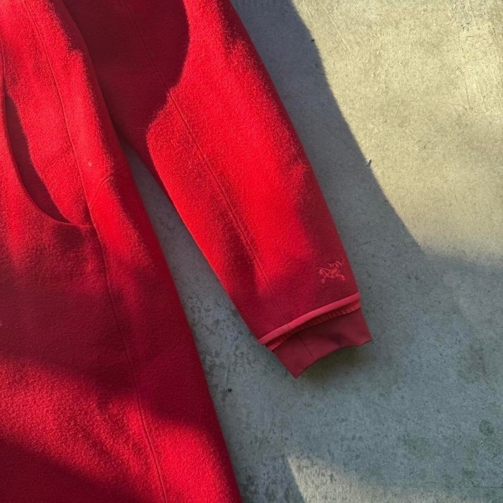 Arcteryx Lanea Long Coat Wool Jacket Womens Medium Candy Apple Red Hiking - Picture 4 of 7